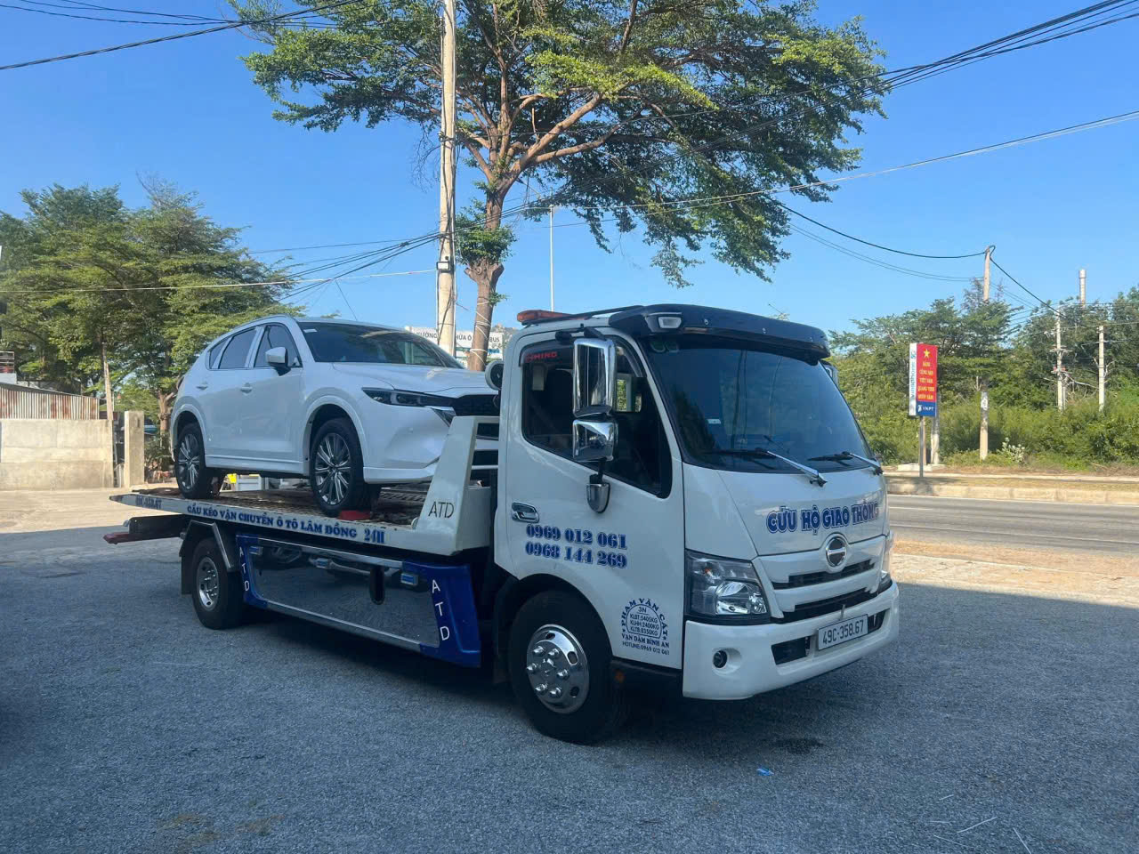 Cứu hộ giao thông gặp nạn tại Di Linh, Lâm Đồng - Sử dụng thiết bị hiện đại